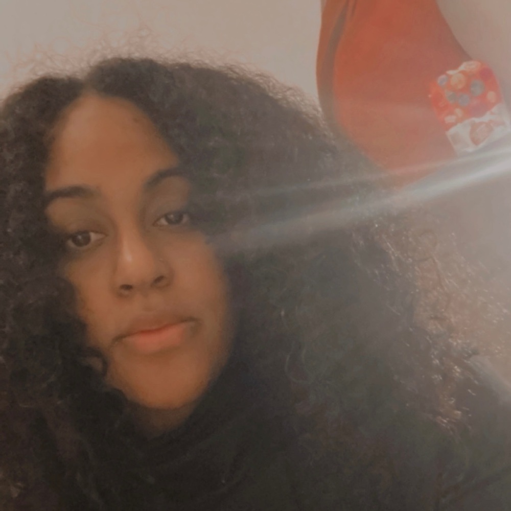 Meet your Posher, Janel
